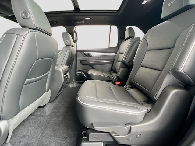 New 2026 Buick Enclave Sport Touring w/ Power Package image 17