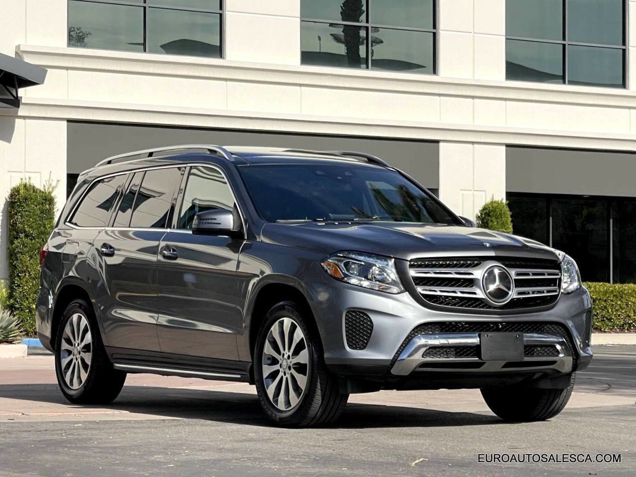 Used 2017 Mercedes-Benz GLS 450 GLS 450 AWD 4MATIC 4dr SUV w/ Premium Package image 9
