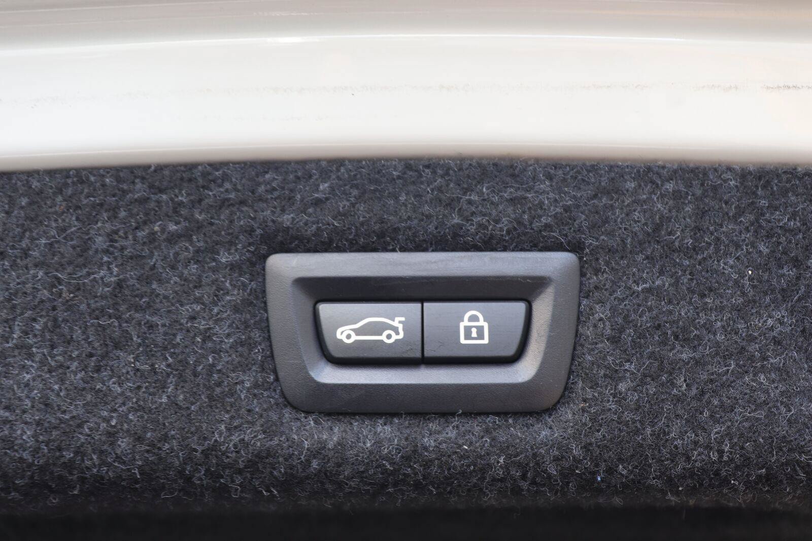 Used 2021 BMW 530i RWD image 15