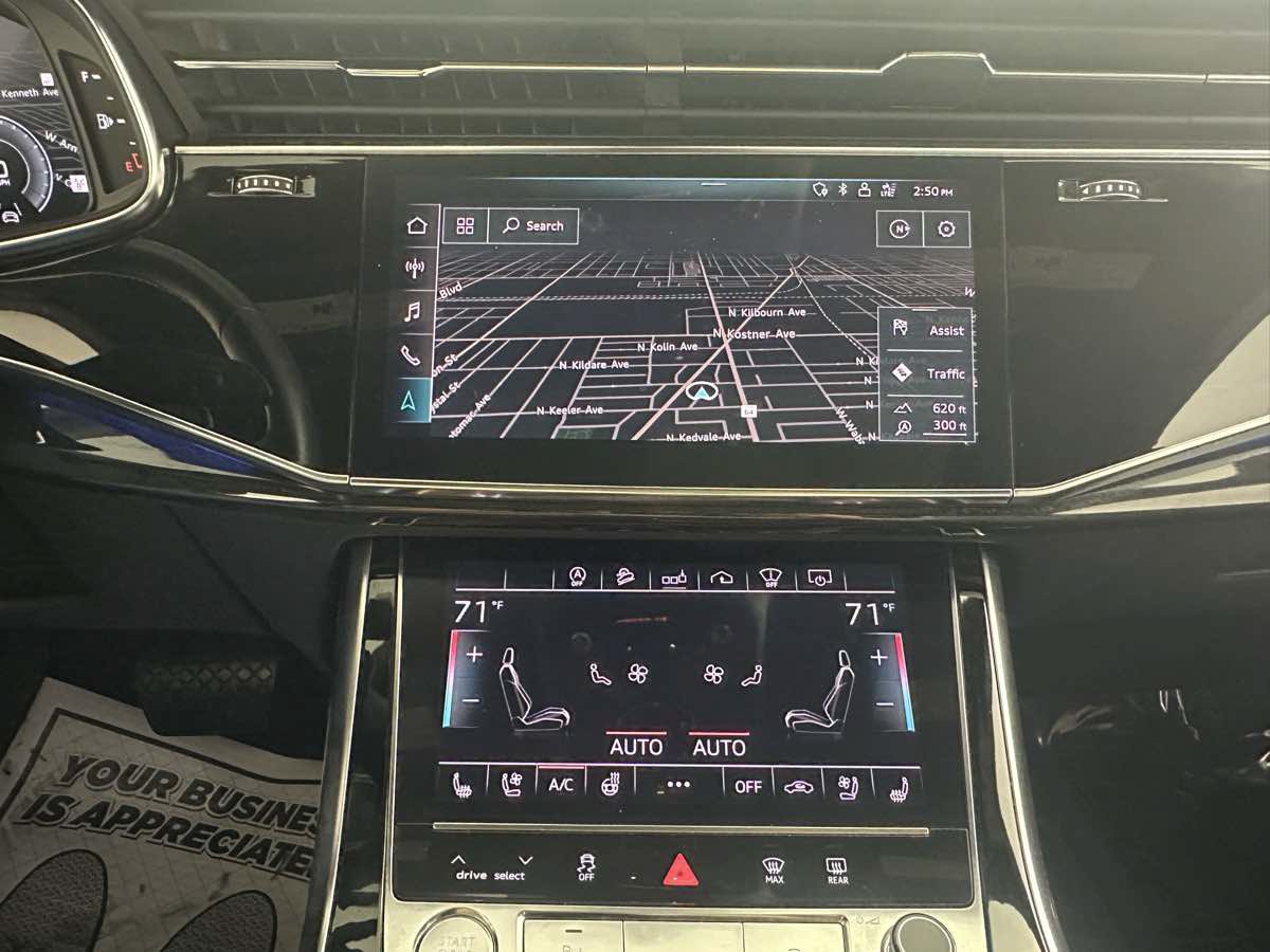 Used 2019 Audi Q8 Prestige AWD/4WD image 40
