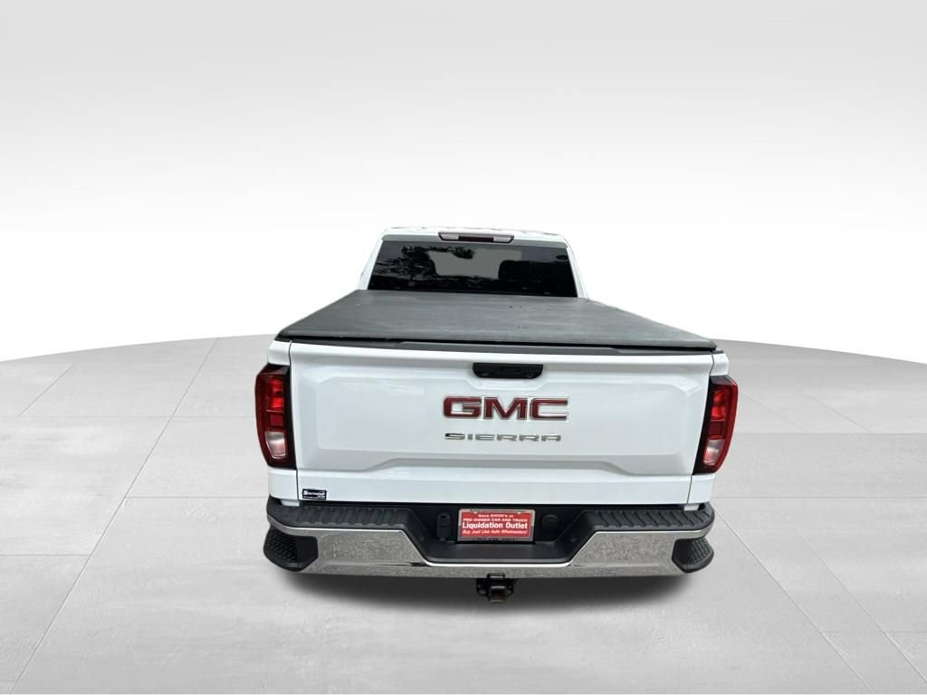 Used 2023 GMC Sierra 1500 Pro w/ Pro Value Package AWD/4WD image 4