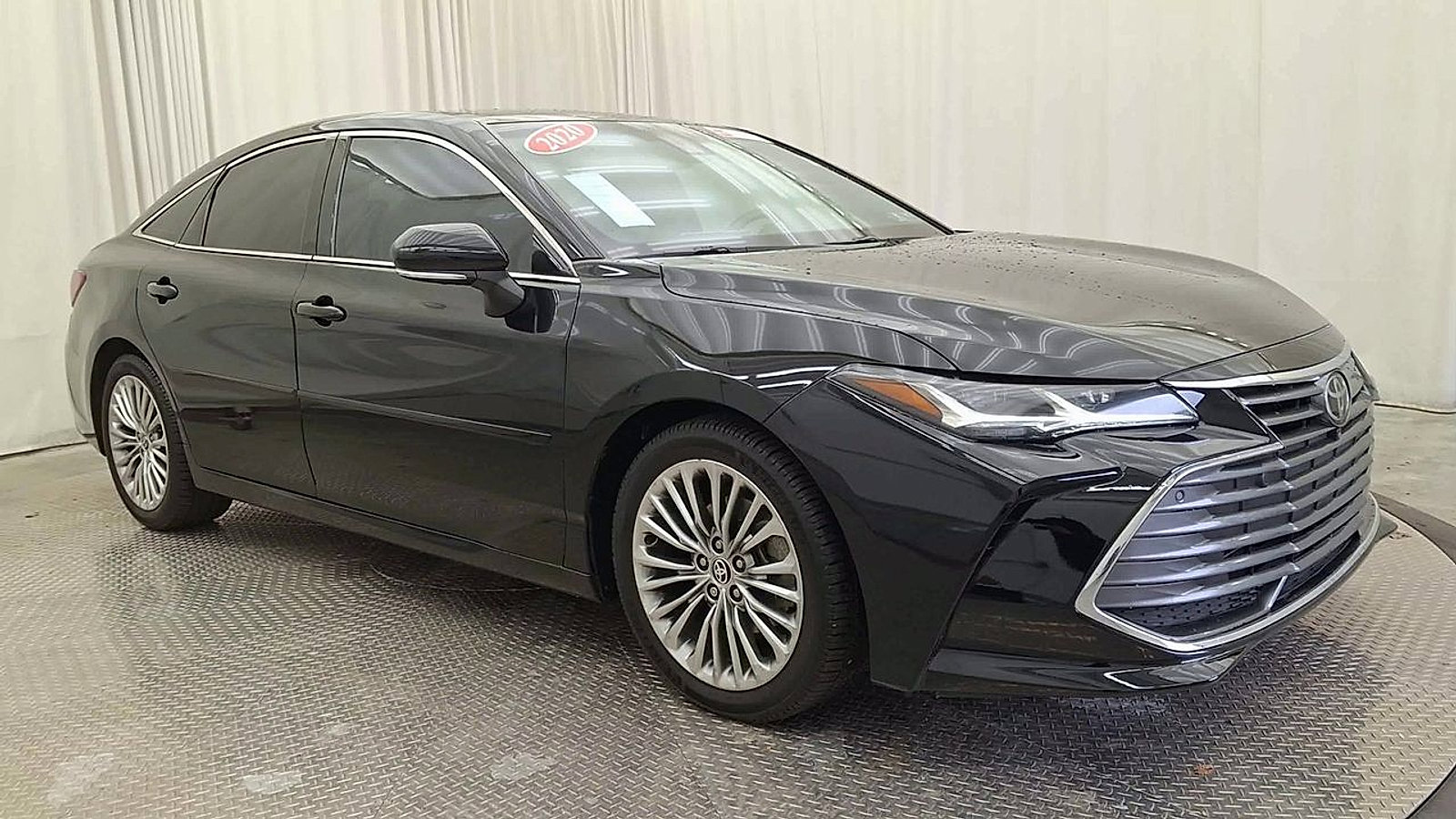 Certified 2020 Toyota Avalon Limited w/ Advanced Safety Package image 5