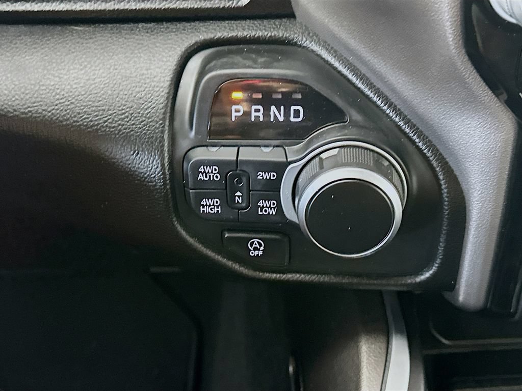 Used 2025 RAM 1500 Big Horn AWD/4WD image 16