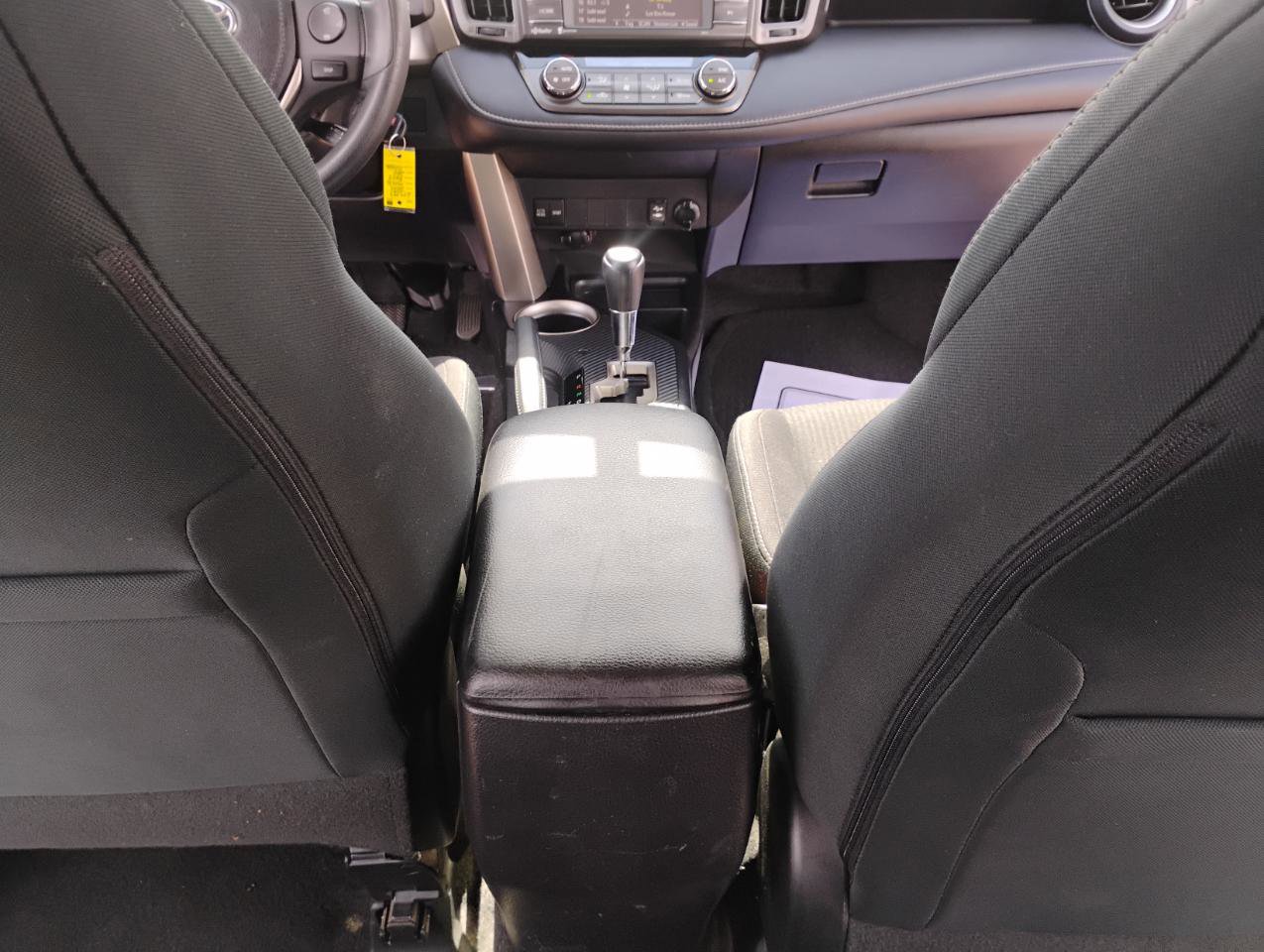 Used 2014 Toyota RAV4 XLE AWD/4WD image 19