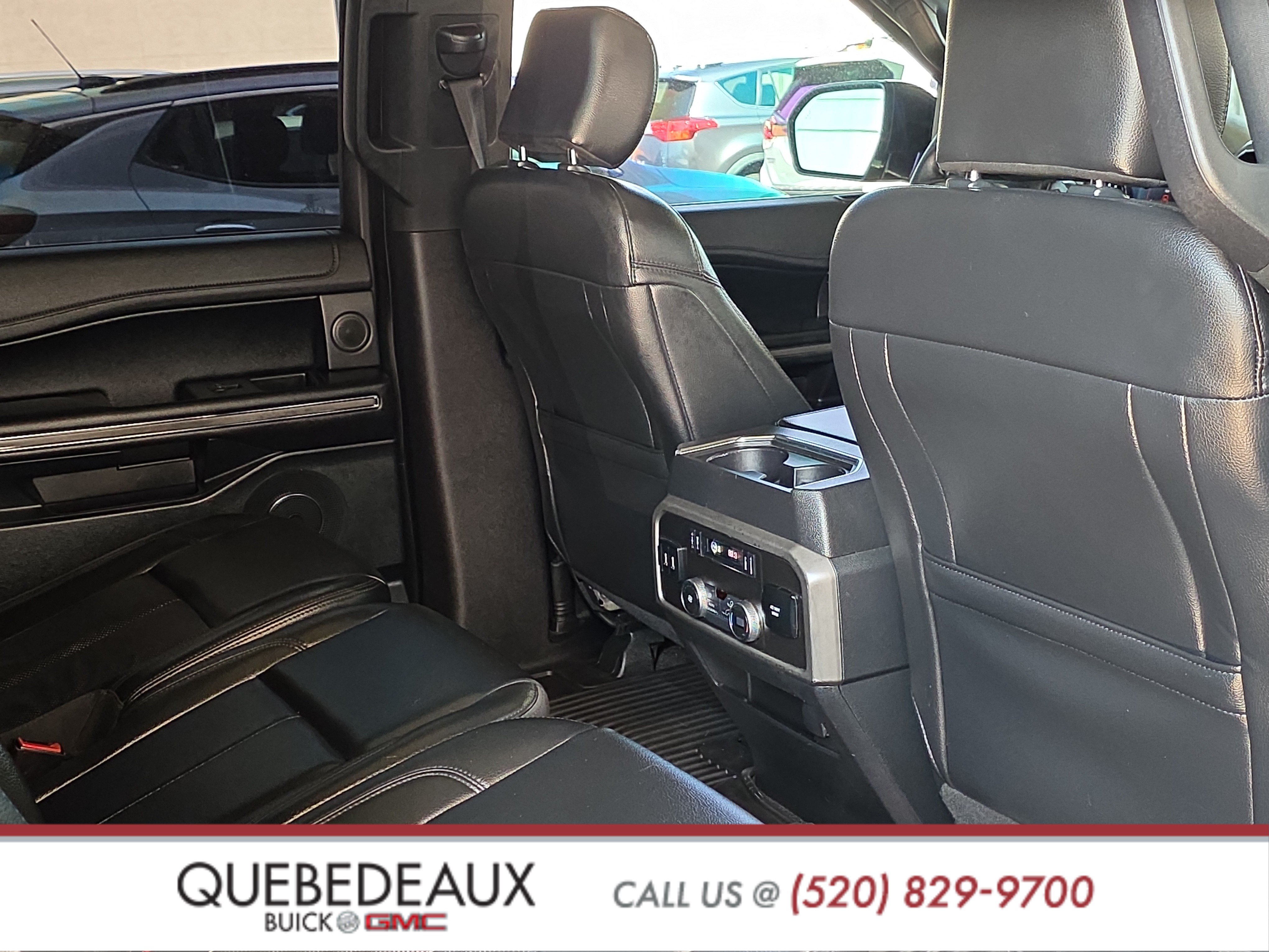 Used 2019 Ford Expedition XLT w/ Equipment Group 202A RWD image 27