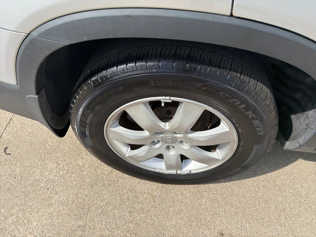 Used 2013 Kia Sorento LX w/ Convenience Pkg FWD image 10