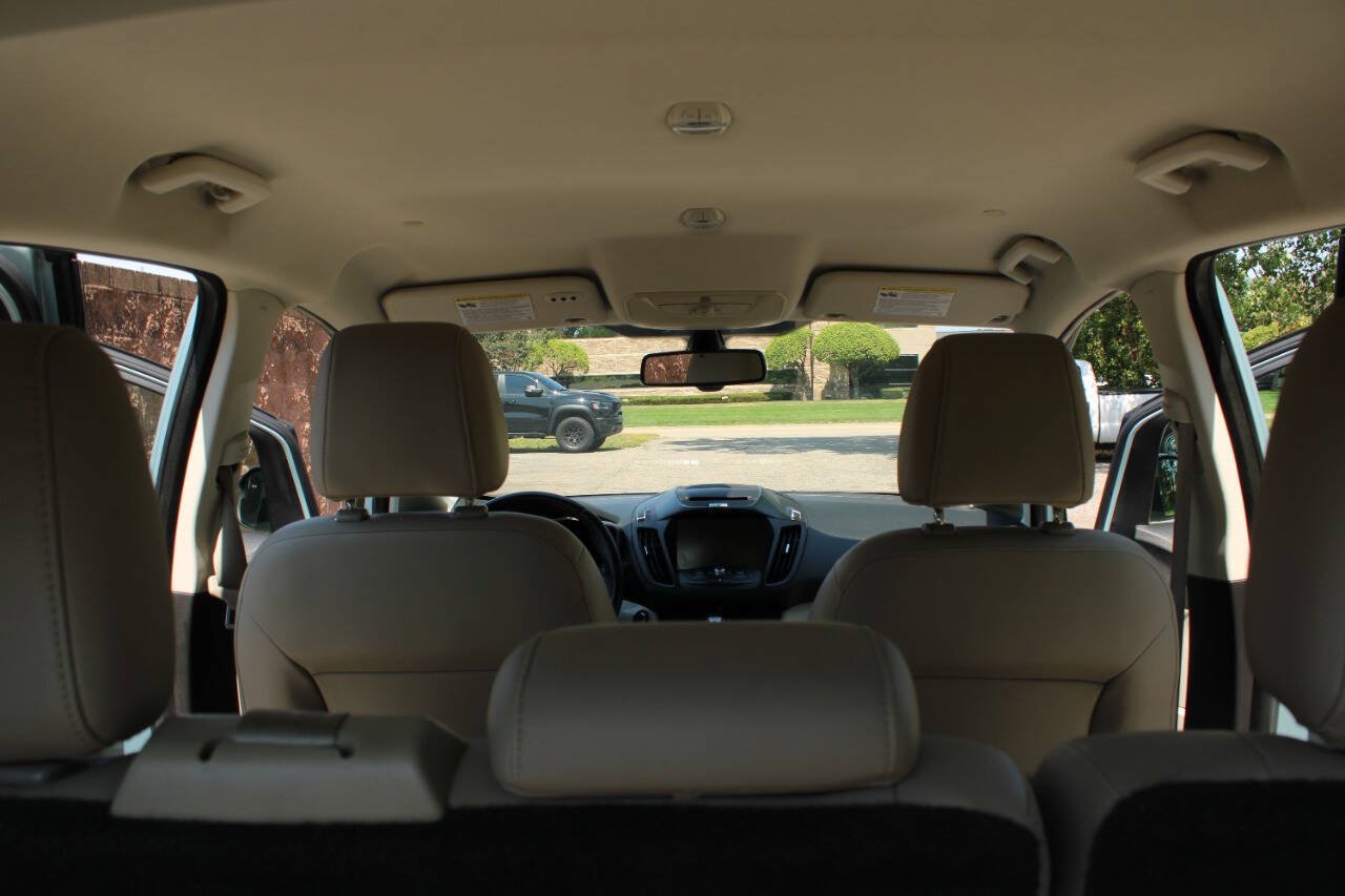 Used 2013 Ford C-MAX SEL FWD image 24