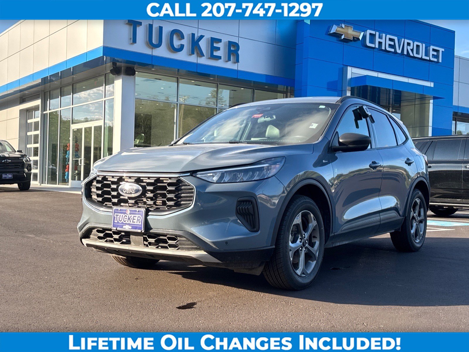 Used 2025 Ford Escape ST-Line AWD/4WD image 1