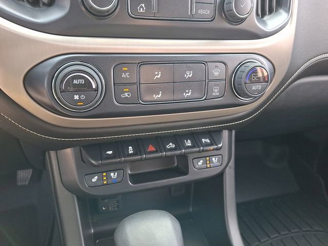 Used 2022 GMC Canyon Denali image 16