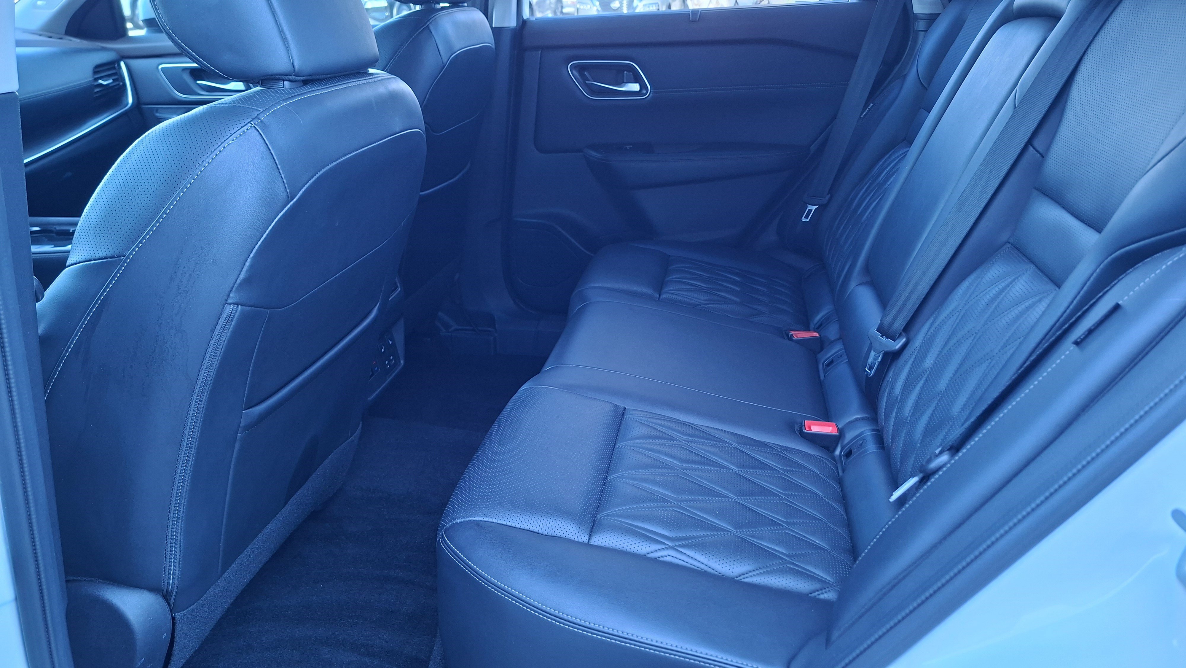 Certified 2023 Nissan Rogue Platinum w/ Platinum Premium Package FWD image 20