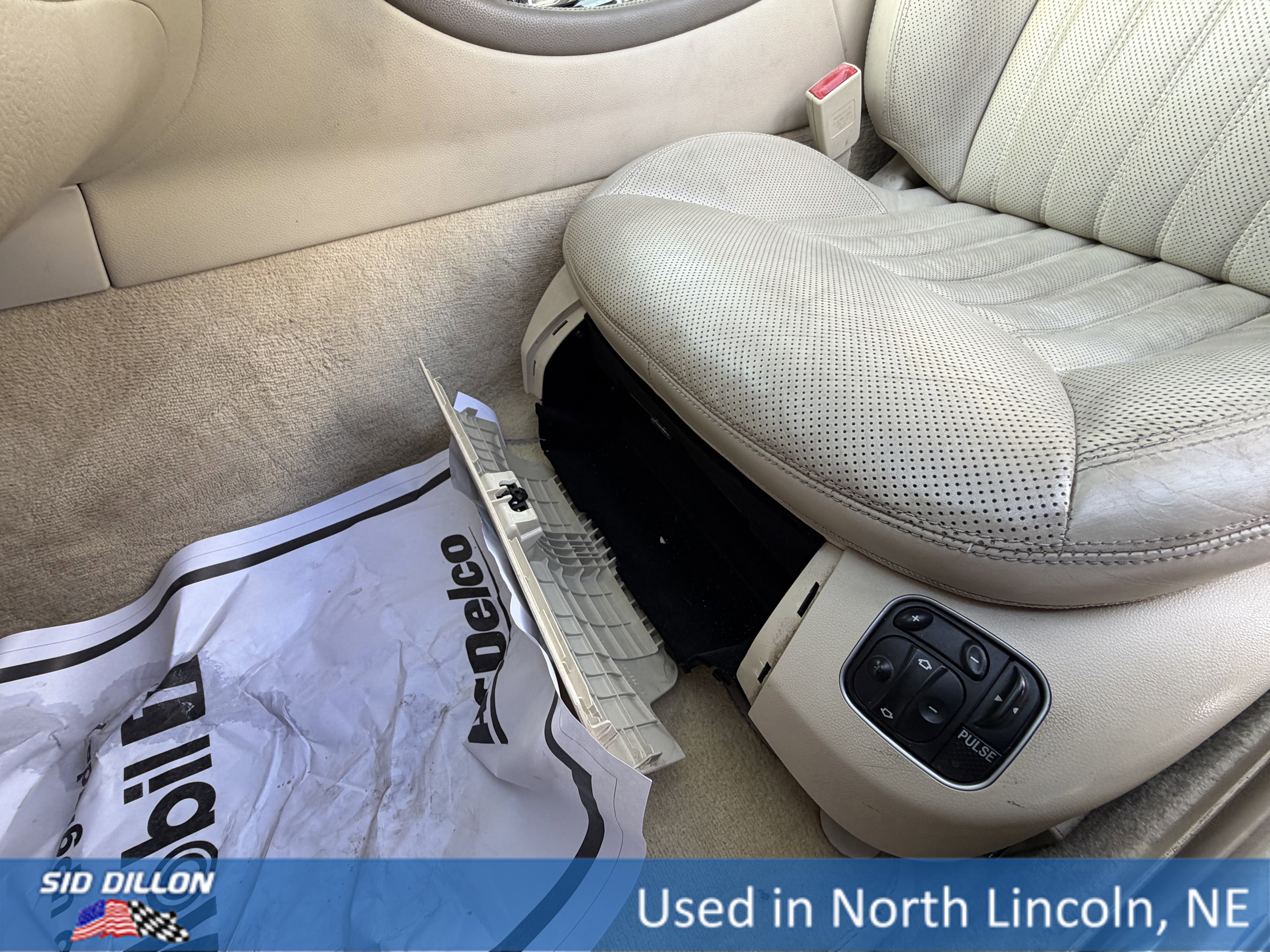 Used 2011 Mercedes-Benz SL 550 image 18