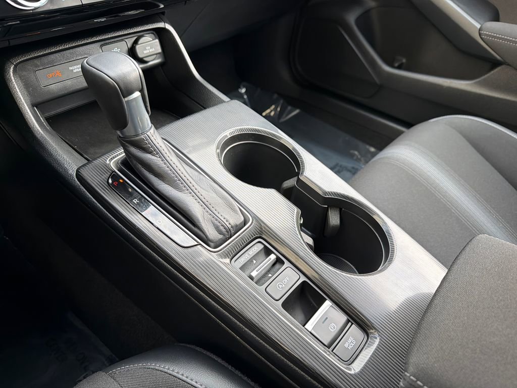 Used 2024 Honda Civic Sport image 27