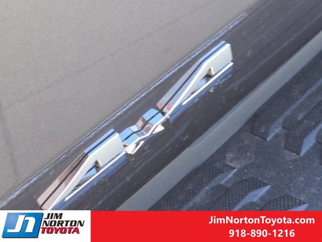 New 2026 Toyota Tundra Limited AWD/4WD image 9