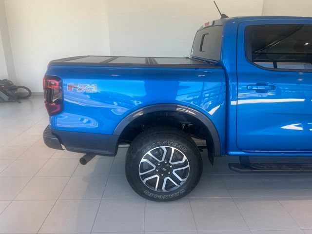 Used 2024 Ford Ranger Lariat w/ FX4 Off-Road Package AWD/4WD image 10
