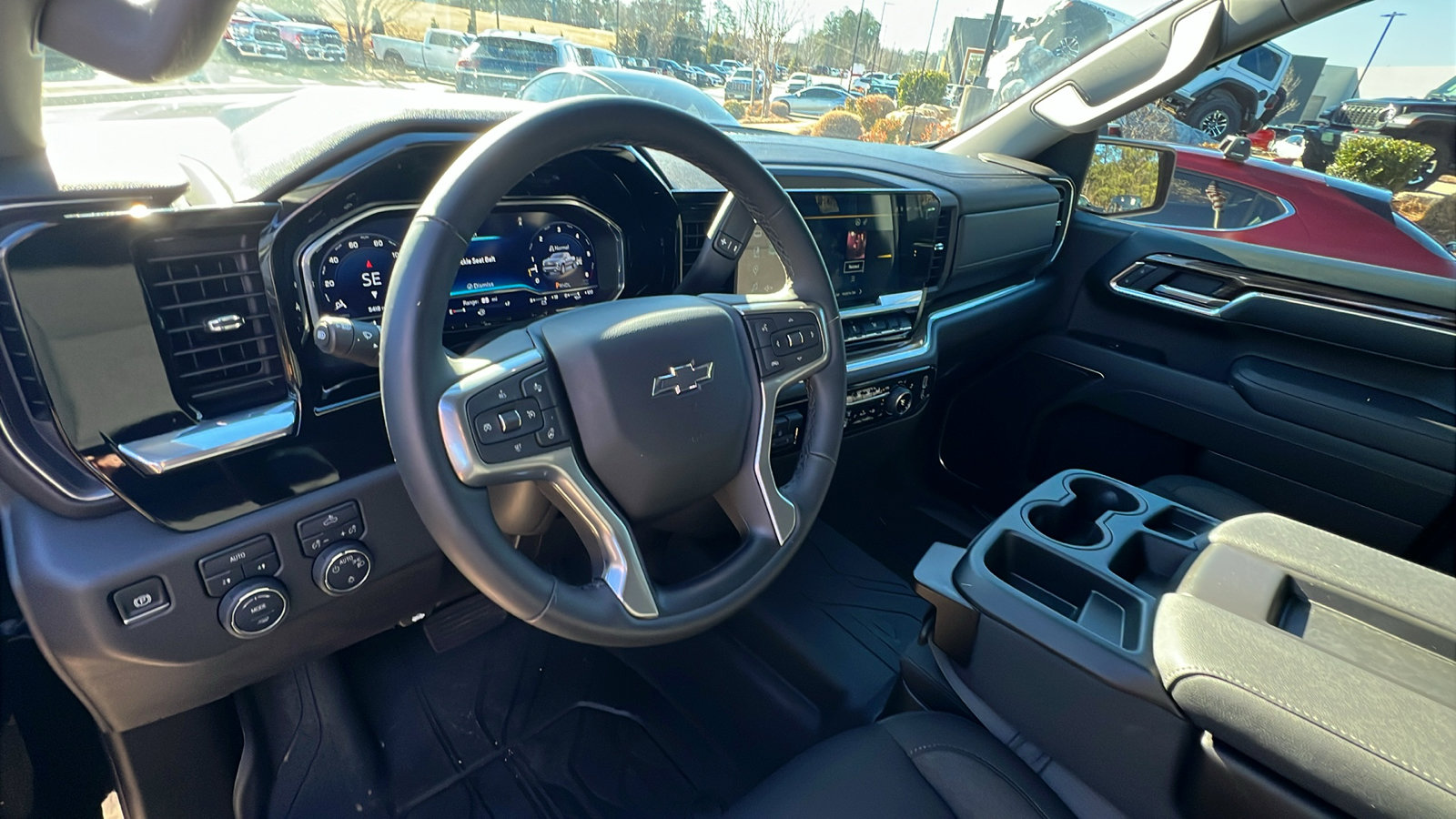 Used 2025 Chevrolet Silverado 1500 LT image 25