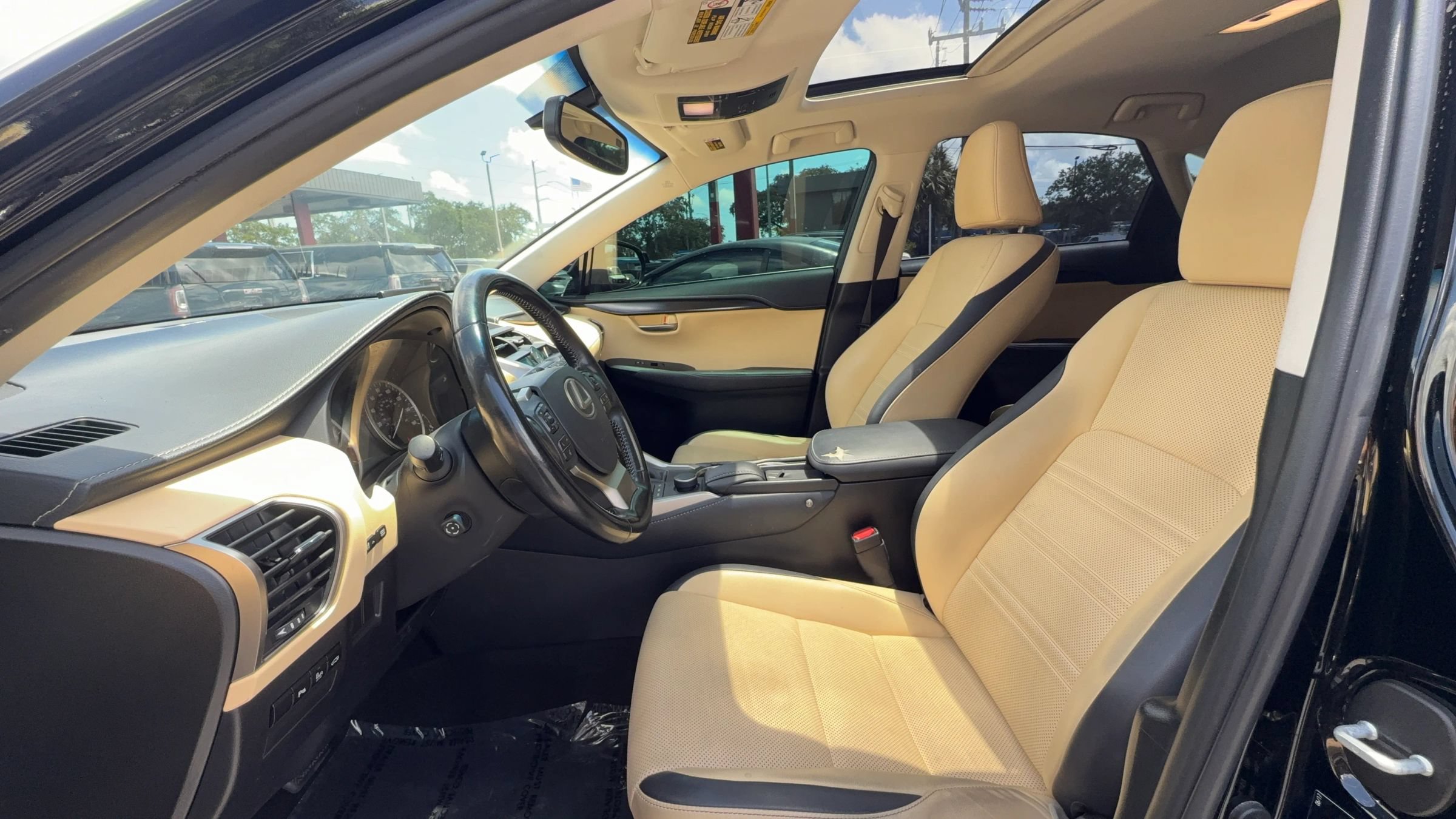 Used 2017 Lexus NX 200t FWD w/ Premium Package image 16