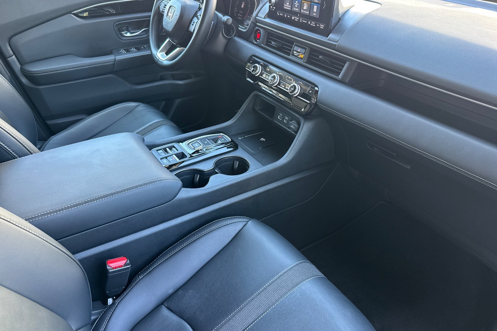 Used 2023 Honda Pilot EX-L image 14