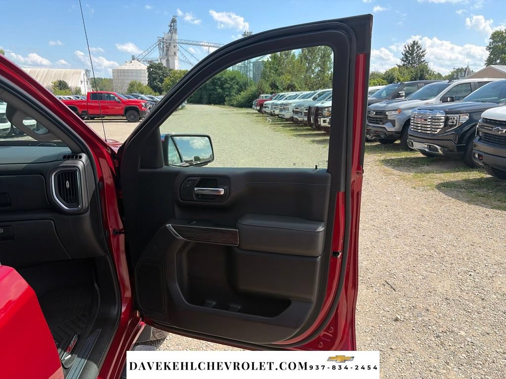 Used 2021 Chevrolet Silverado 1500 LTZ AWD/4WD image 25