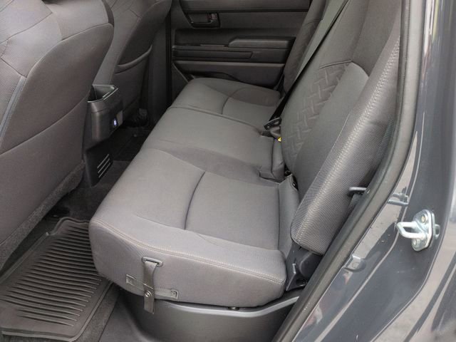 Used 2024 Toyota Tacoma SR5 AWD/4WD image 27