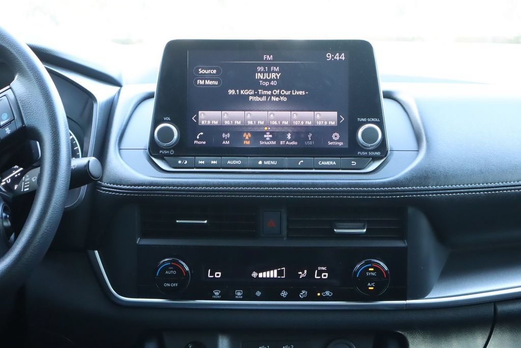 Used 2024 Nissan Rogue SV FWD image 28