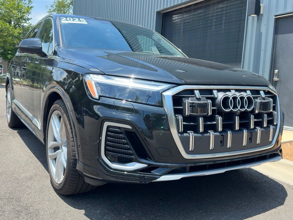 Used 2025 Audi Q7 3.0T Premium Plus w/ Premium Plus Package