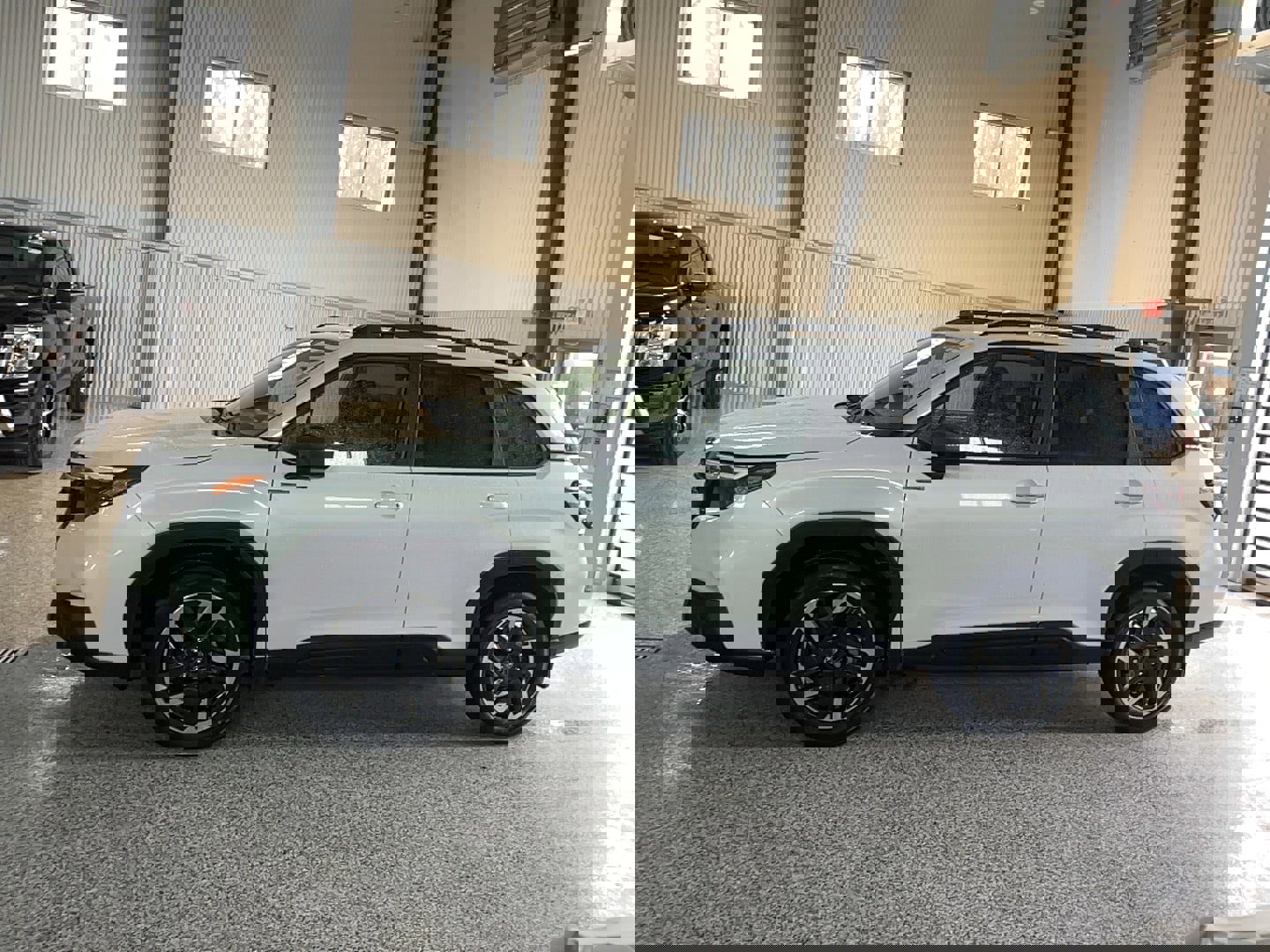 Used 2025 Subaru Forester Premium image 4