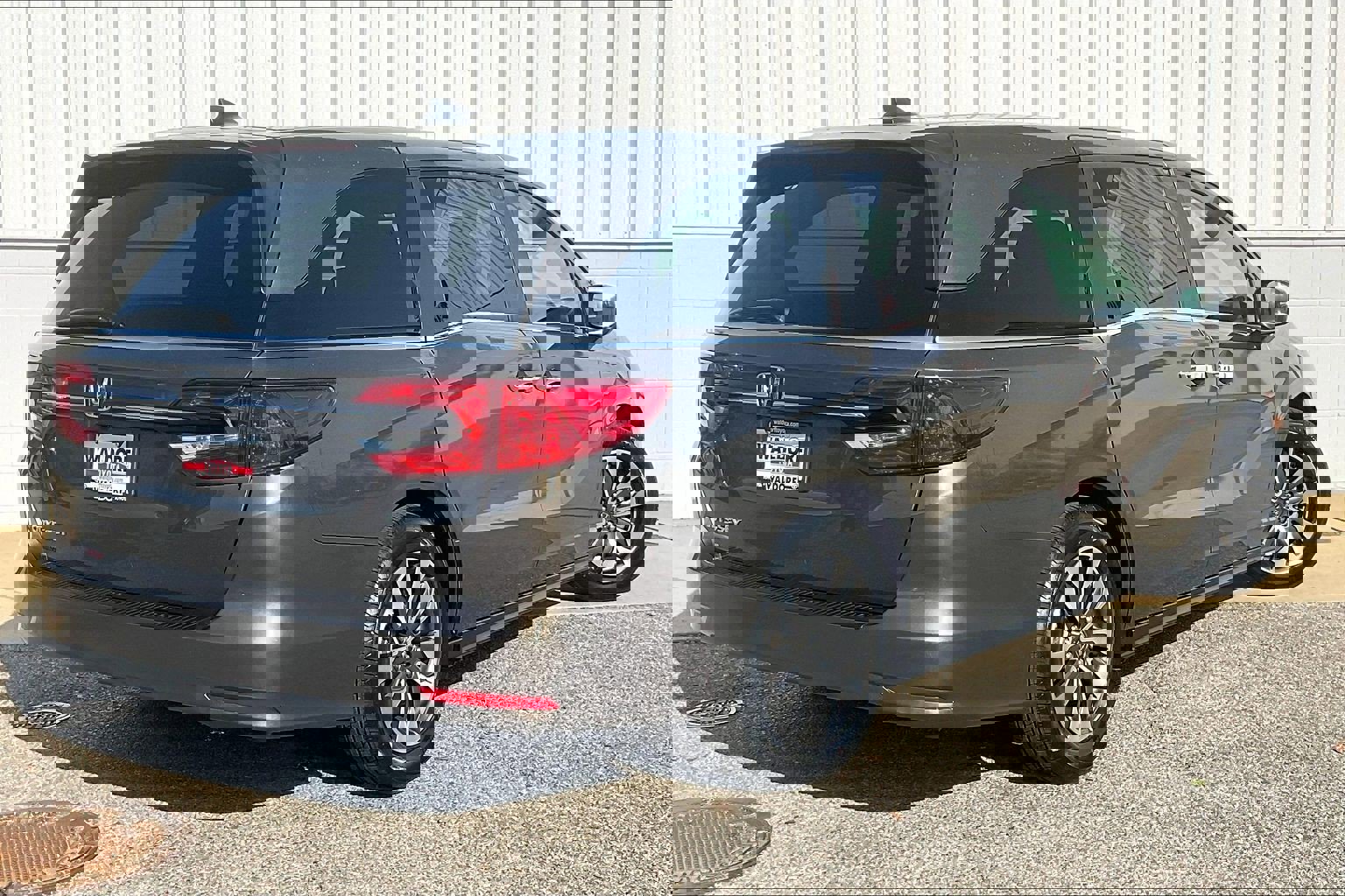 Used 2023 Honda Odyssey EX-L image 17