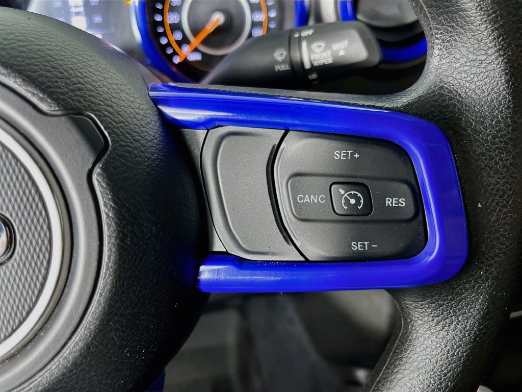 Used 2023 Jeep Gladiator Sport AWD/4WD image 15