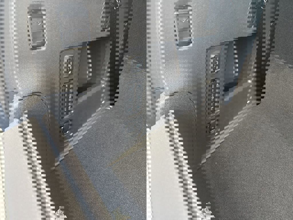 New 2025 Ford Expedition Platinum w/ Stealth Performance Package image 11