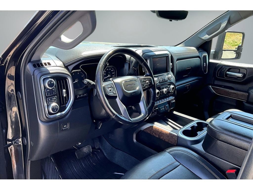 Used 2020 GMC Sierra 3500 Denali w/ Denali Ultimate Package AWD/4WD image 15