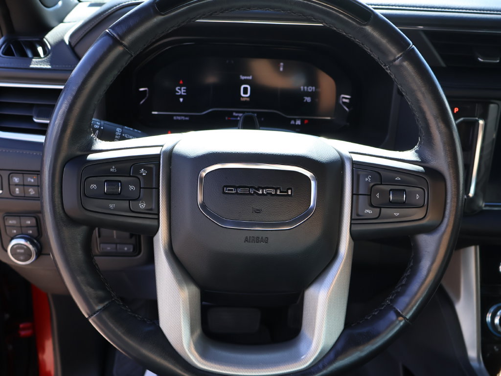 Certified 2023 GMC Yukon Denali w/ Denali Reserve Package AWD/4WD image 33