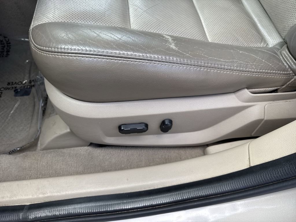 Used 2006 Mercury Montego Luxury FWD image 41