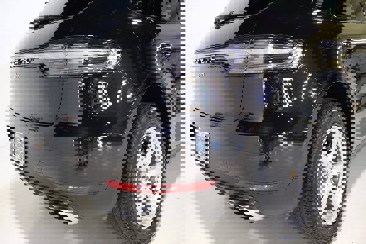 Used 2020 Porsche Macan image 26