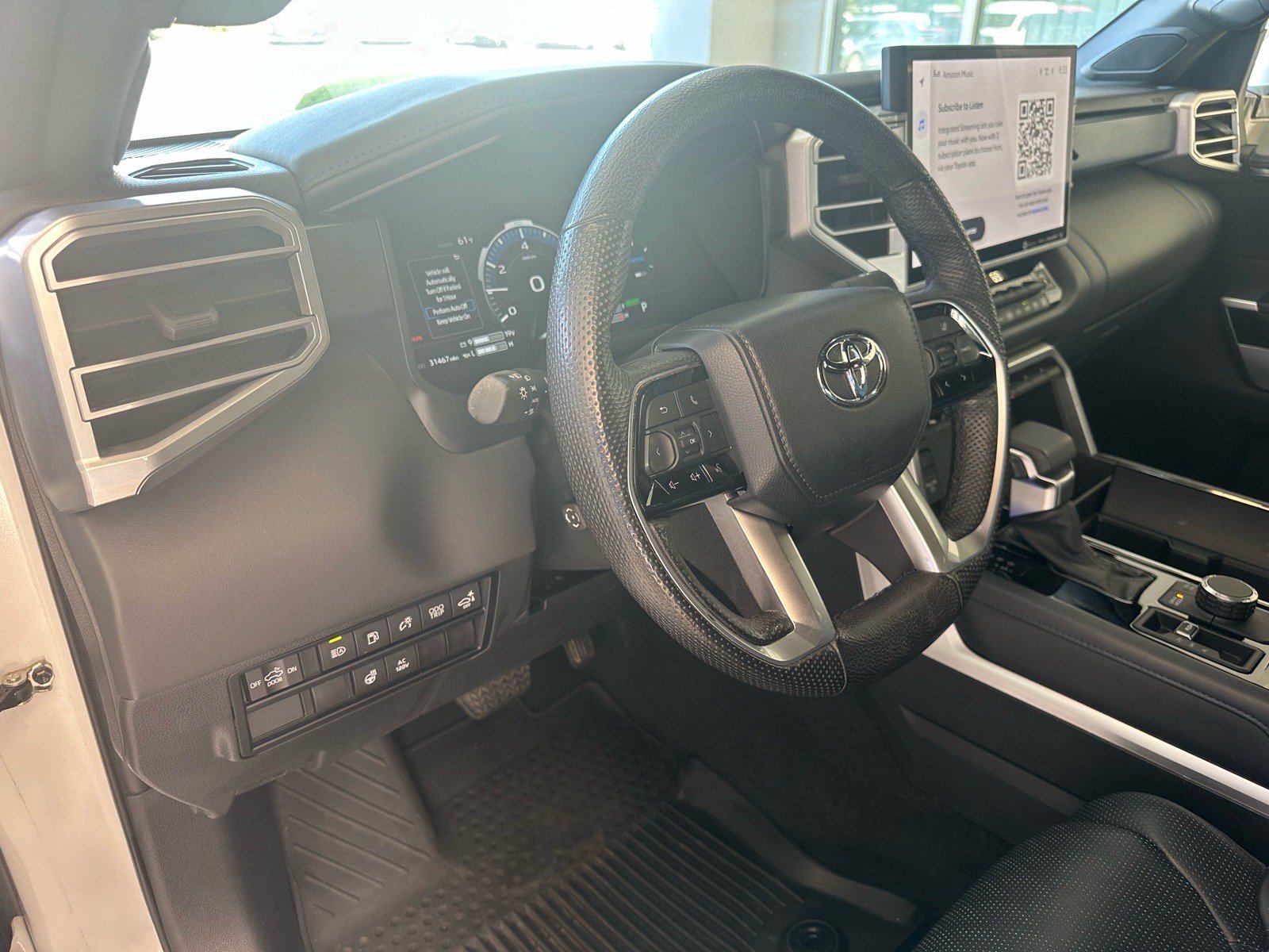 Used 2024 Toyota Tundra Platinum AWD/4WD image 22