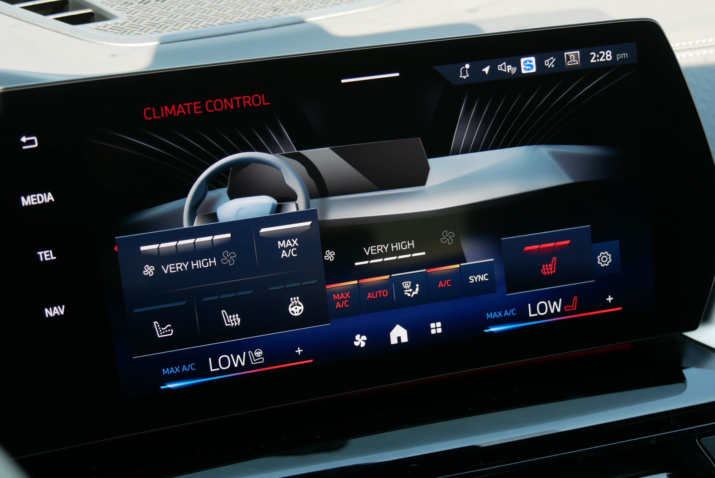 Certified 2026 BMW X2 xDrive28i AWD/4WD image 18