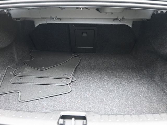 Used 2024 Volvo S60 B5 Ultimate image 31