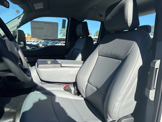 New 2026 Ford F350 XL w/ XL Off-Road Package image 10