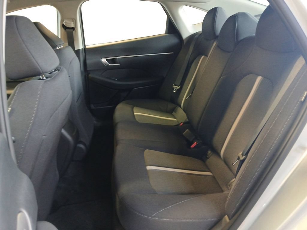 New 2026 Hyundai Sonata SE FWD image 13