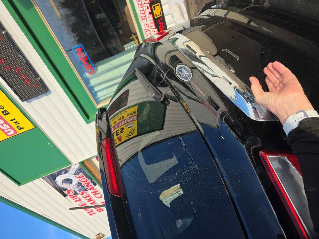 Used 2018 Ford EcoSport Titanium w/ Titanium Cold Weather Package image 12