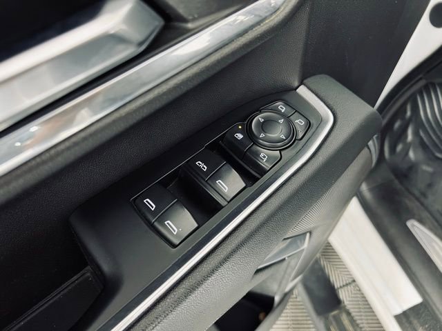 Used 2024 GMC Sierra 3500 SLE w/ SLE Convenience Package AWD/4WD image 21