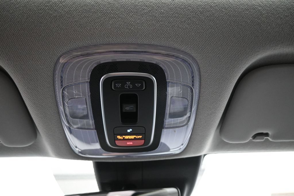 Used 2025 Hyundai Elantra SEL FWD image 22