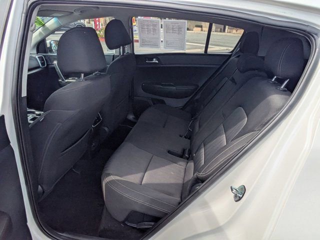 Used 2022 Kia Sportage LX FWD image 15