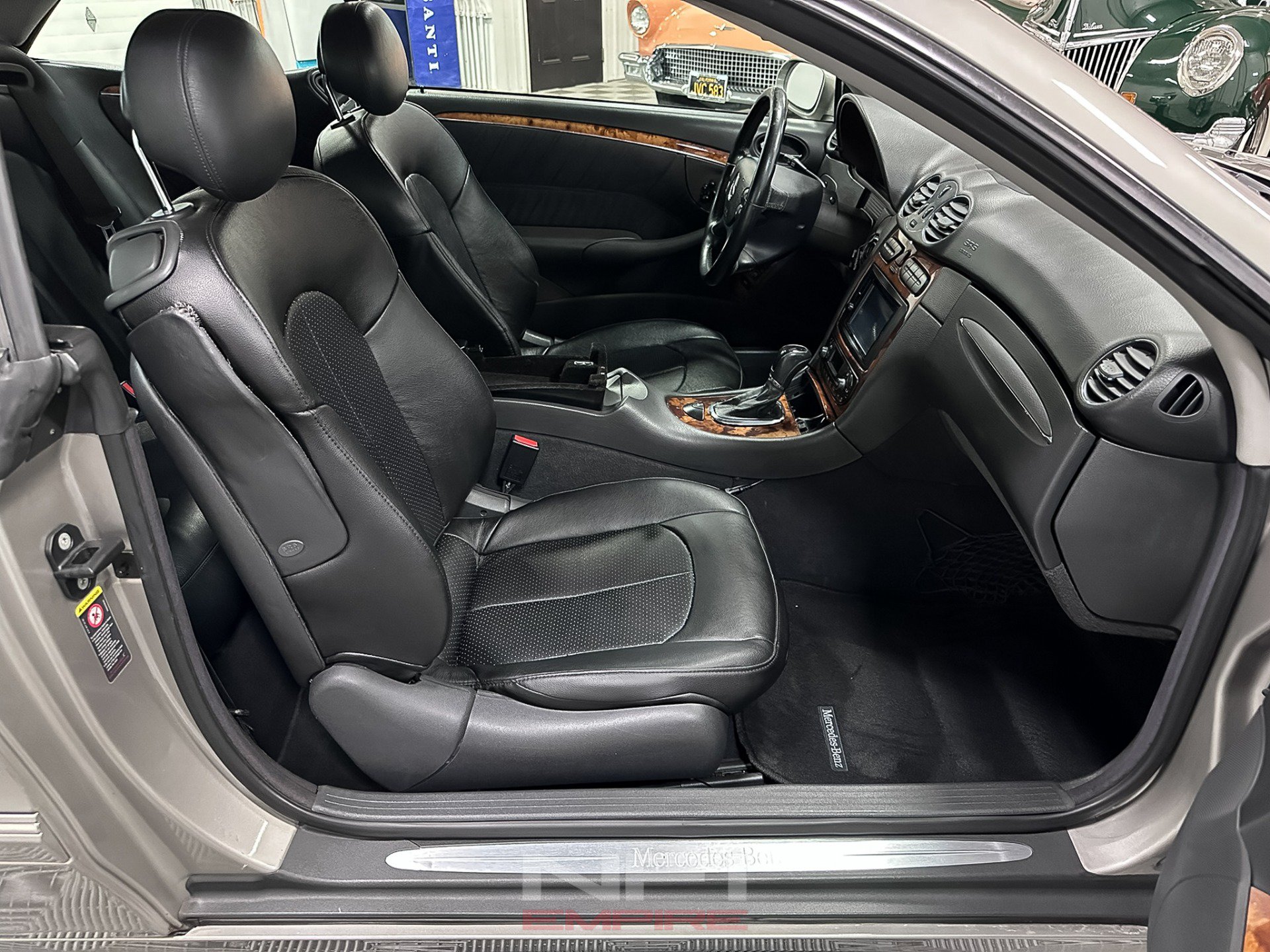 Used 2004 Mercedes-Benz CLK 320 Cabriolet image 45