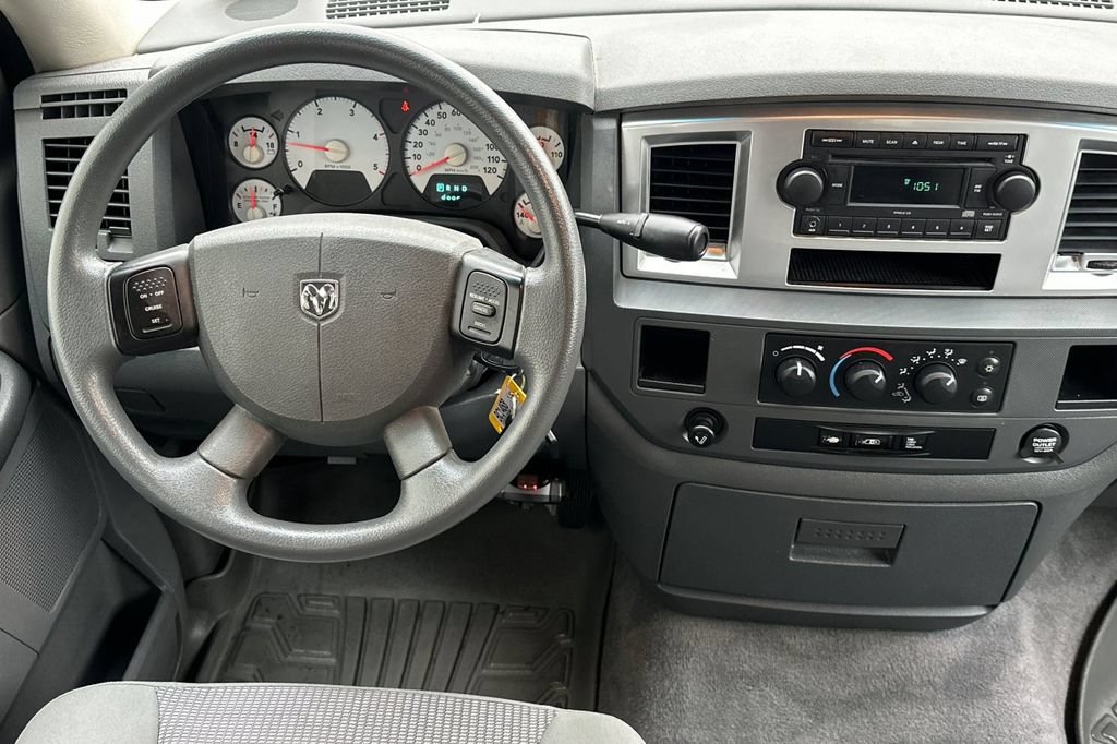 Used 2009 Dodge Ram 2500 Truck SLT w/ Trailer Tow Group RWD image 13