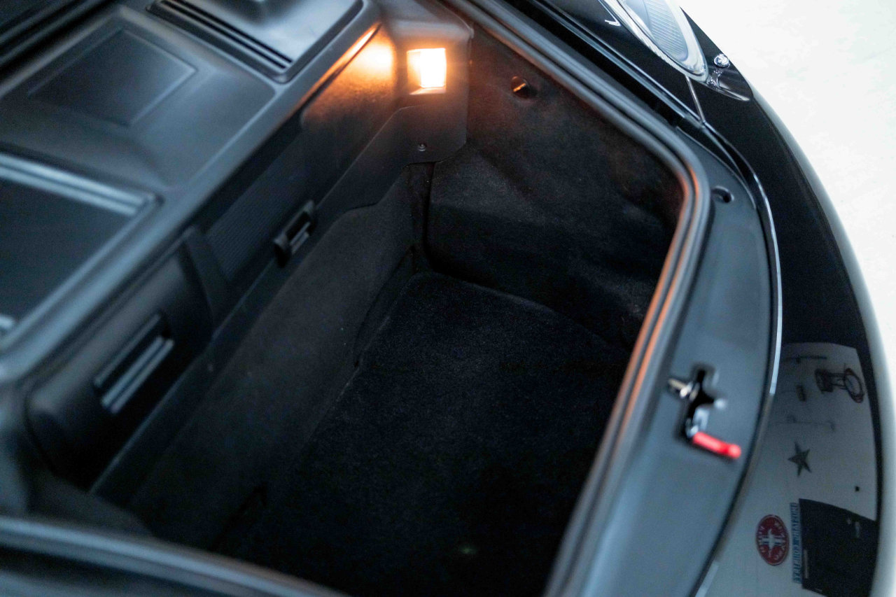 Used 2011 Porsche 911 Turbo S image 79