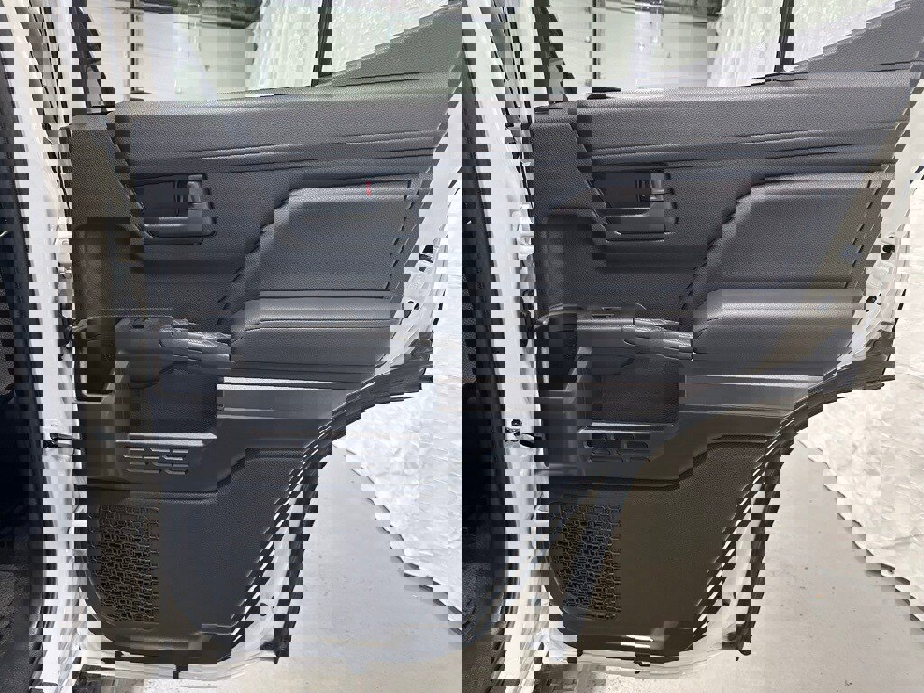 Used 2025 Toyota 4Runner TRD Off-Road image 47