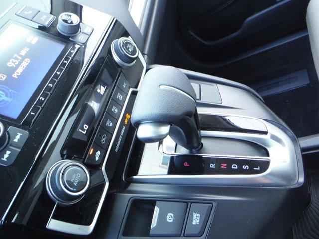 Used 2018 Honda CR-V LX image 18