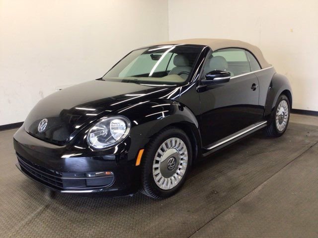 Used 2014 Volkswagen Beetle 1.8T FWD image 3