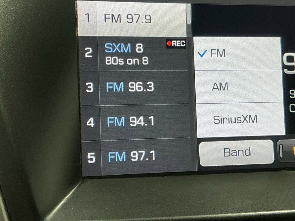 Used 2019 Hyundai Santa Fe XL SE image 11