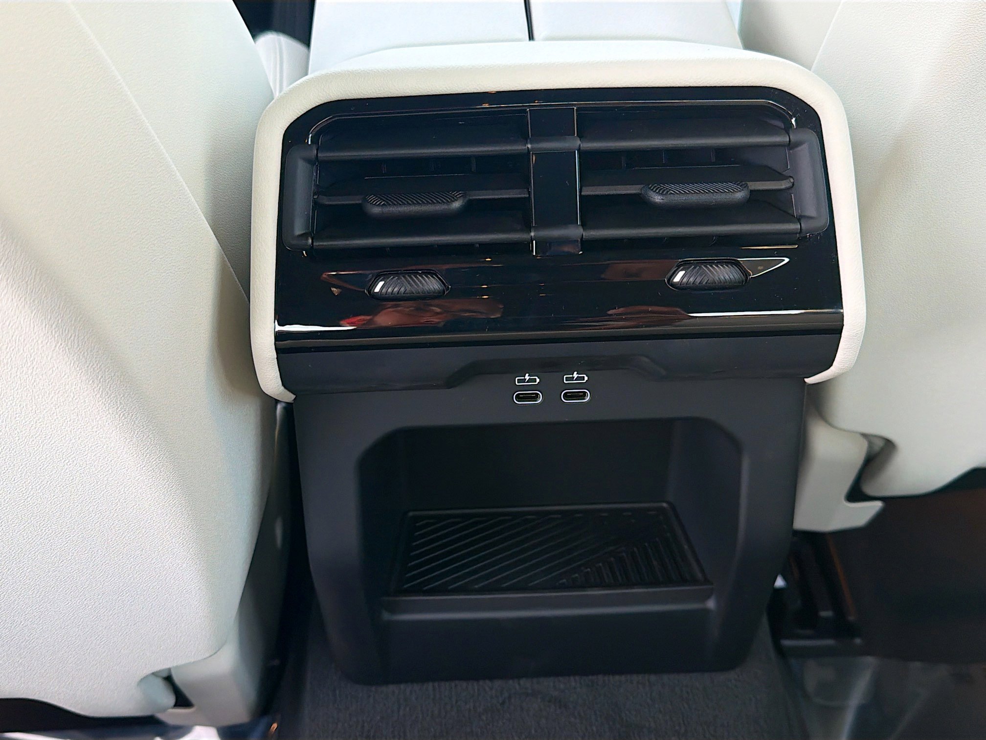 New 2026 BMW 530i w/ Convenience Package image 20